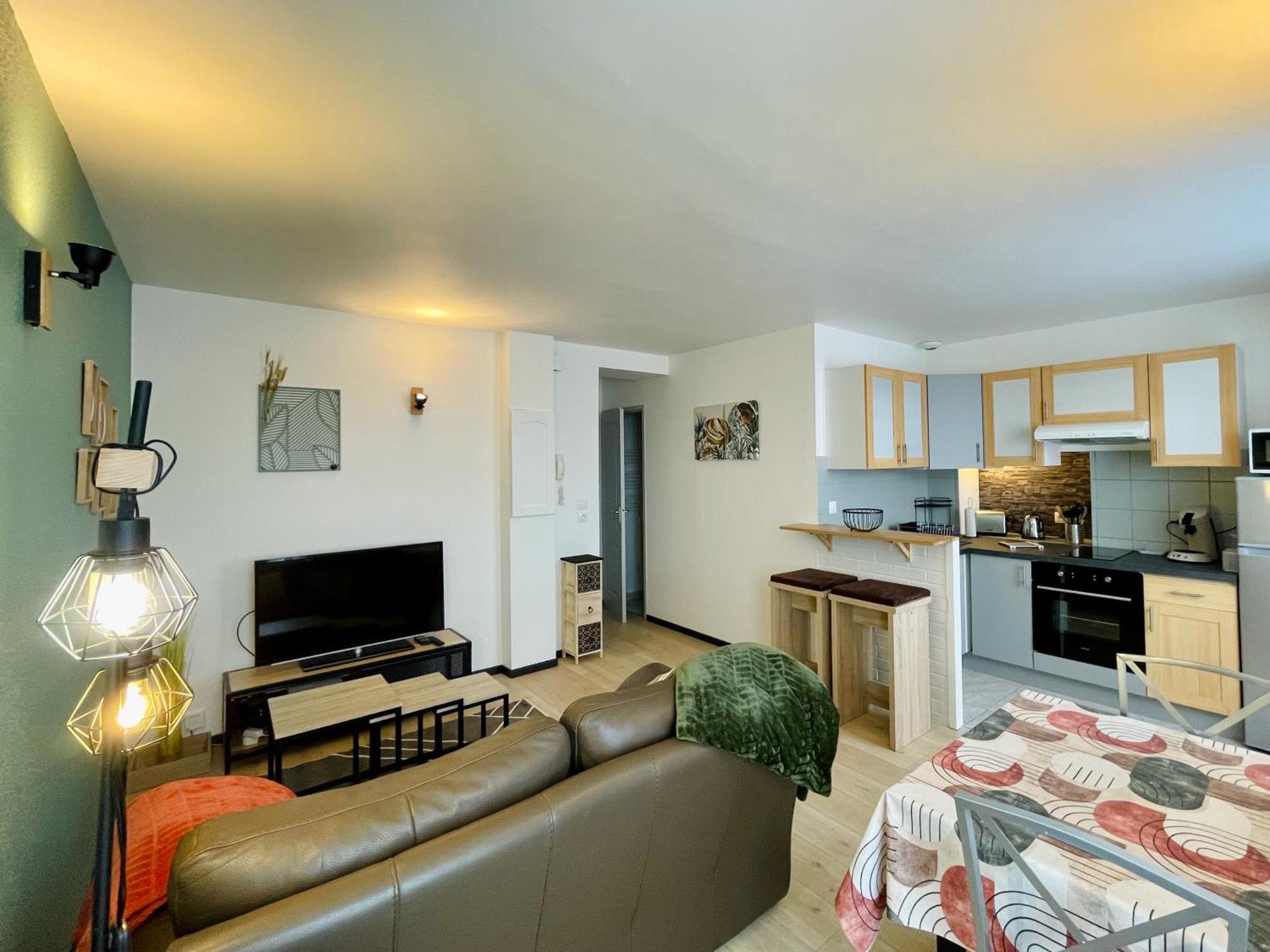 Joli Appartement Avec Parking Montbéliard Exteriér fotografie