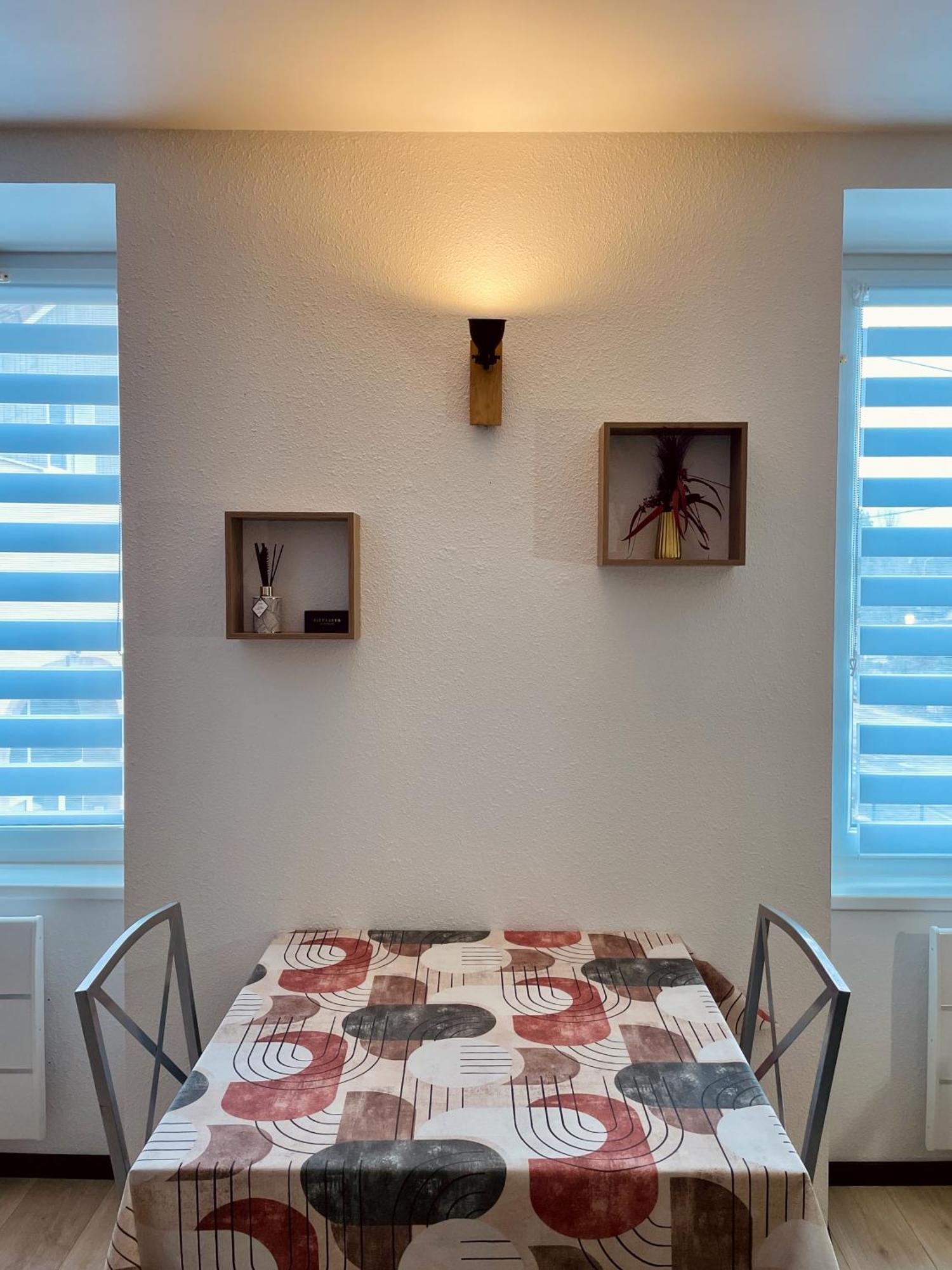 Joli Appartement Avec Parking Montbéliard Exteriér fotografie